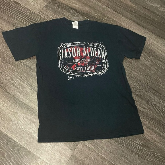 Jason Aldean 2011 Tour T-Shirt Big‎ Green Tractor Size Medium Country Music - Picture 1 of 6